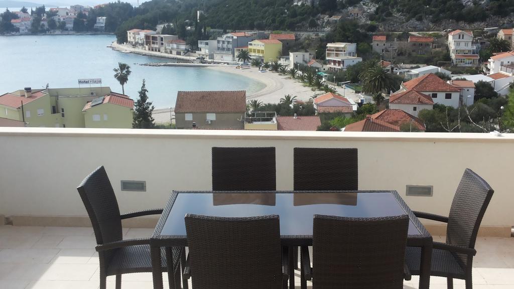 Holiday Home Anna Клек Номер фото