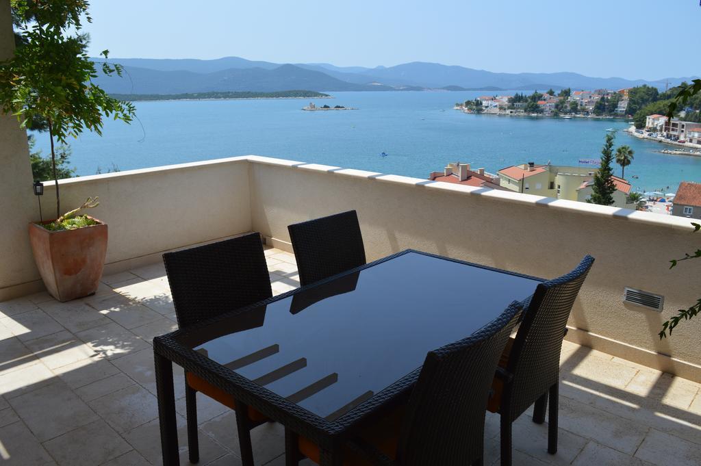 Holiday Home Anna Клек Экстерьер фото